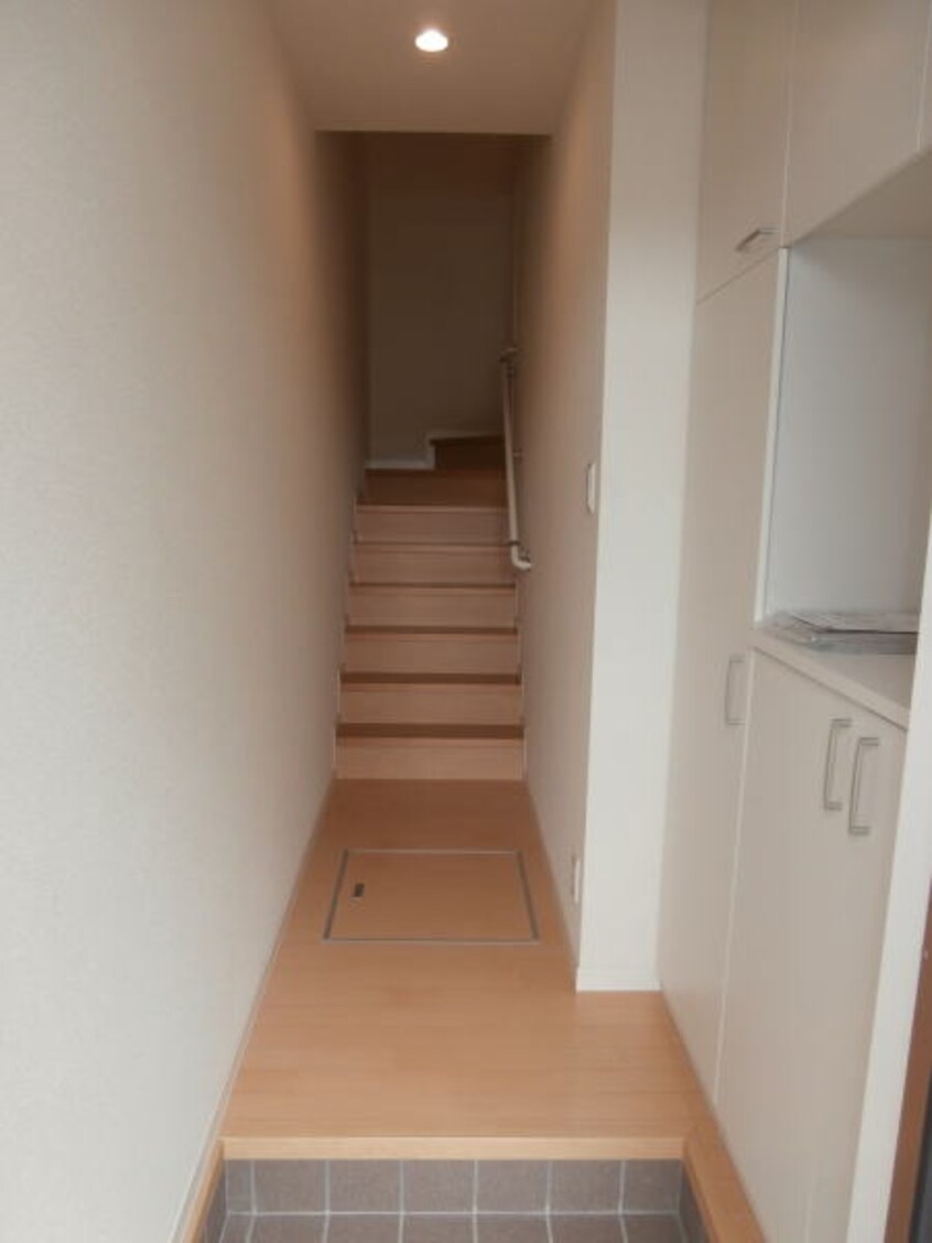  アート・ソレイユ B棟