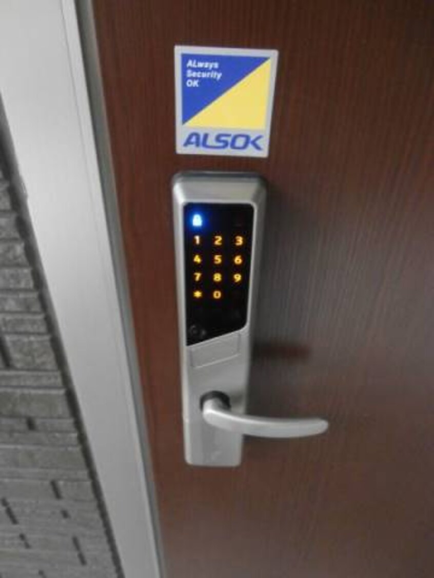  阪和線・羽衣線/和歌山駅 徒歩13分 1階 築7年