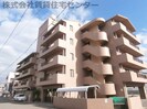 リベラルパレス新留の外観