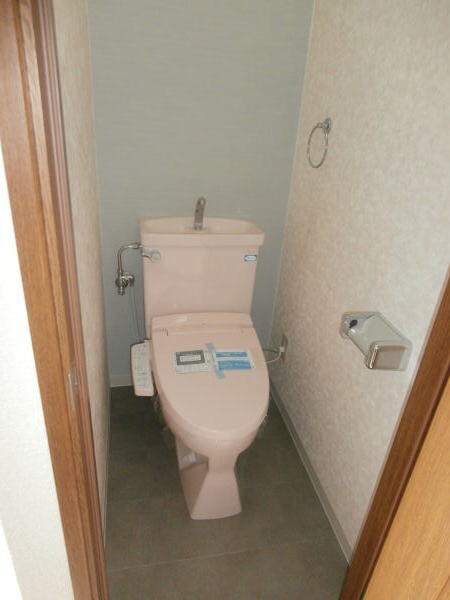  グランメール三葛