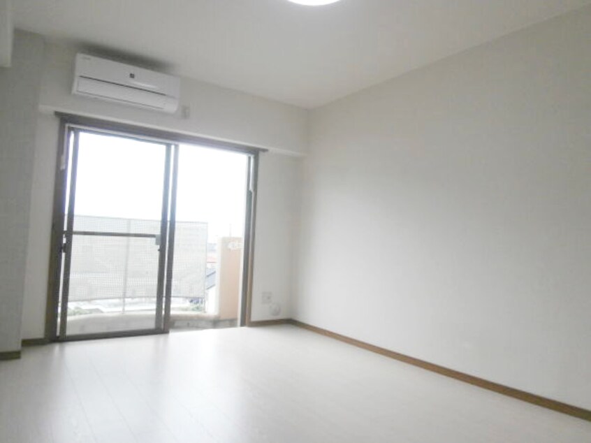  グランメール三葛