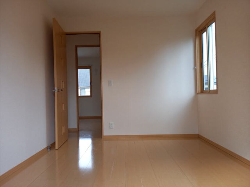  阪和線・羽衣線/和歌山駅 徒歩14分 1-2階 築18年