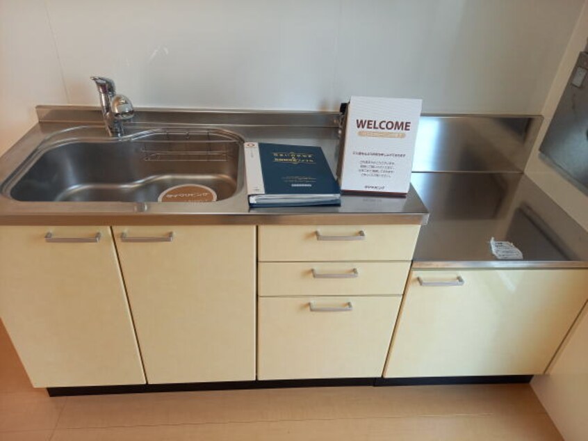  阪和線・羽衣線/和歌山駅 徒歩14分 1-2階 築18年