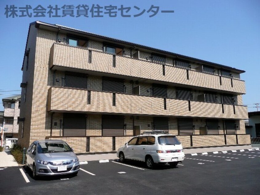  阪和線・羽衣線/和歌山駅 徒歩12分 2階 築13年