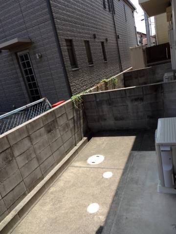 庭 きのくに線・紀勢本線/宮前駅 徒歩8分 1階 築18年