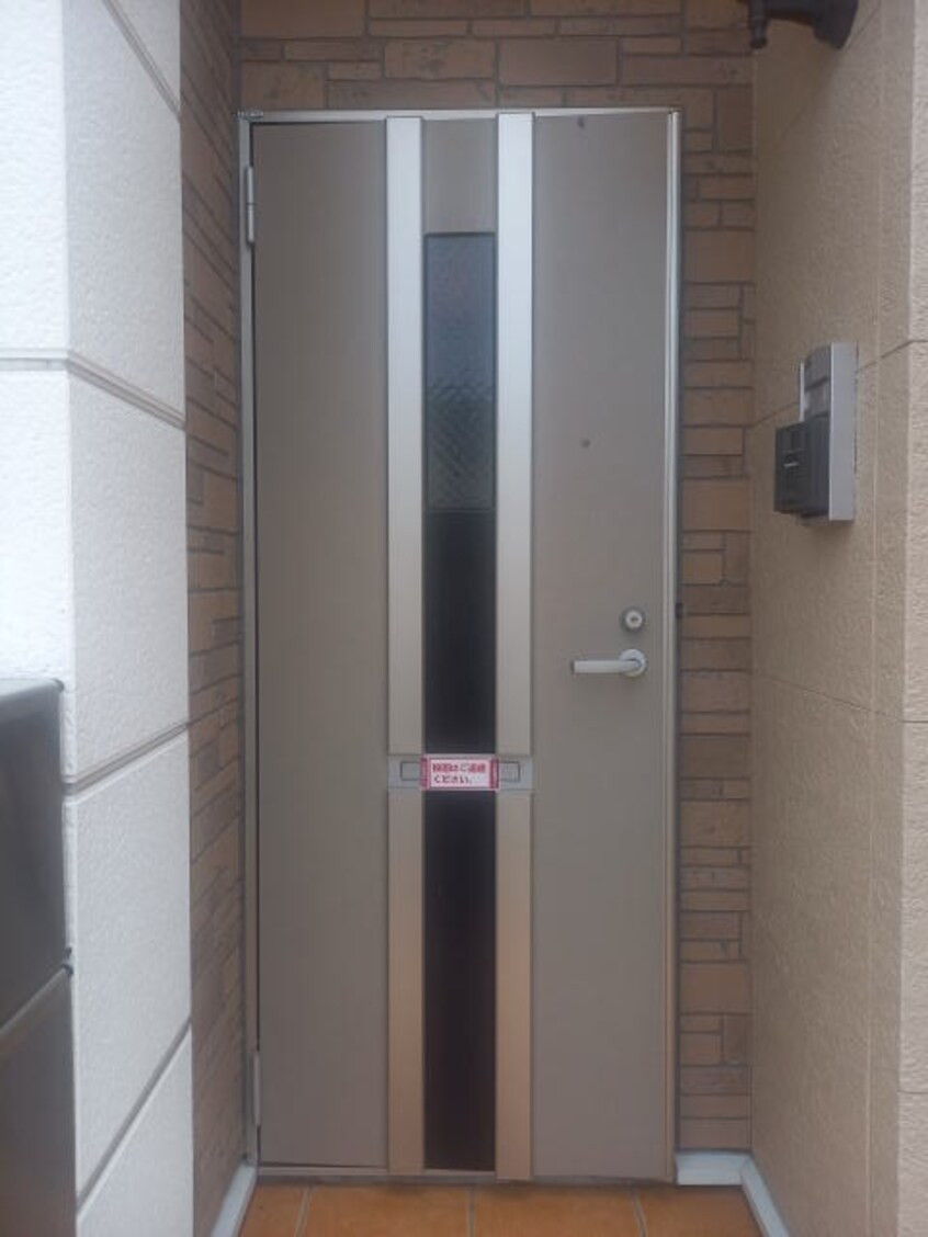  阪和線・羽衣線/紀伊駅 徒歩8分 1階 築16年