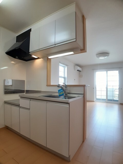  阪和線・羽衣線/紀伊駅 徒歩8分 1階 築16年