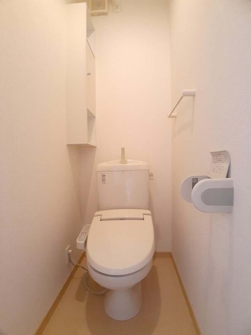  阪和線・羽衣線/紀伊駅 徒歩8分 1階 築16年