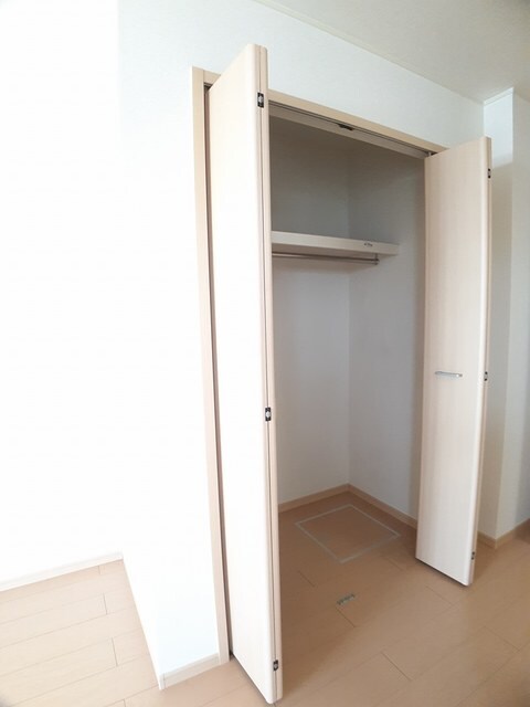  阪和線・羽衣線/紀伊駅 徒歩8分 1階 築16年