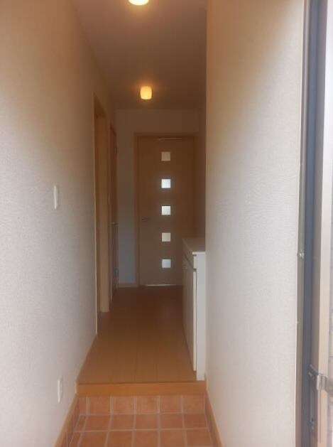  阪和線・羽衣線/紀伊駅 徒歩8分 1階 築16年