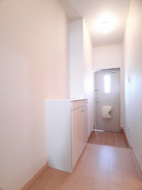  阪和線・羽衣線/紀伊駅 徒歩8分 1階 築16年