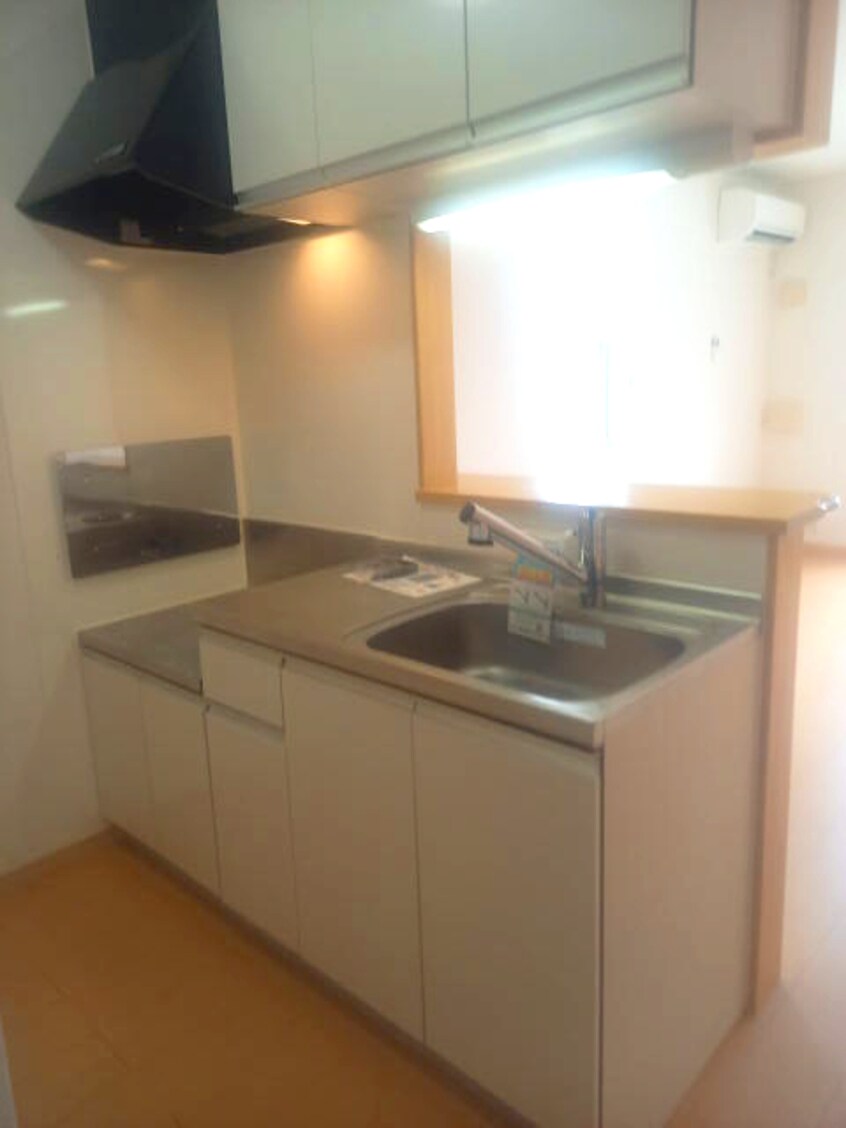  阪和線・羽衣線/紀伊駅 徒歩8分 1階 築16年