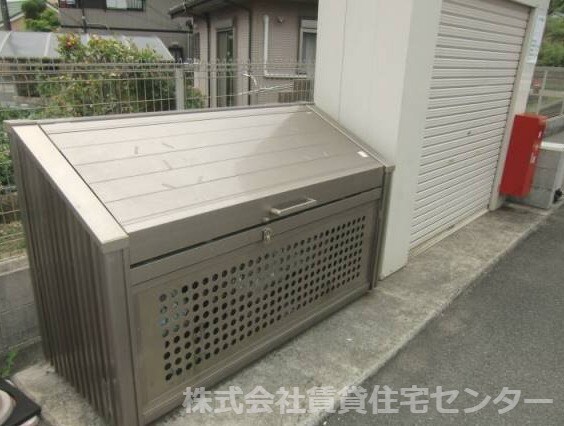  阪和線・羽衣線/紀伊駅 徒歩8分 1階 築16年