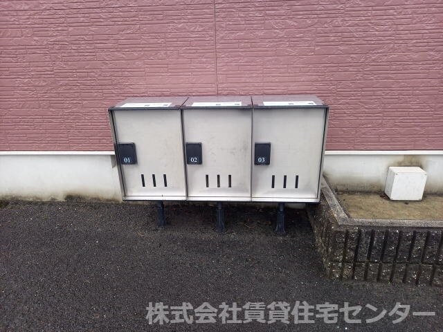 宅配BOX ラヴィーナⅡ