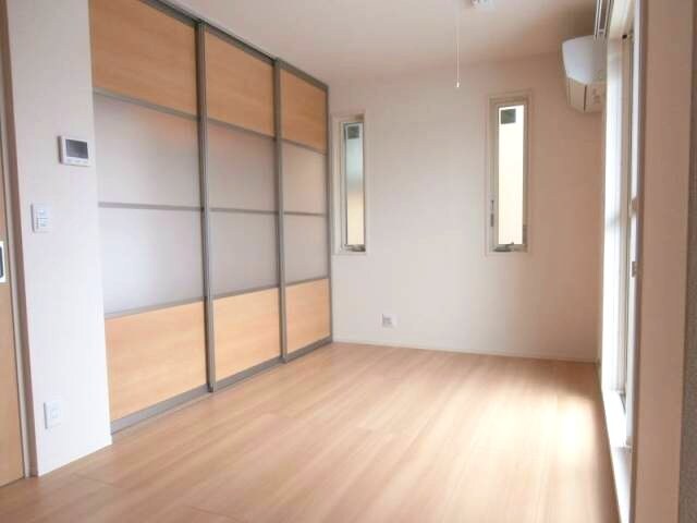  阪和線・羽衣線/和歌山駅 徒歩13分 2階 築7年