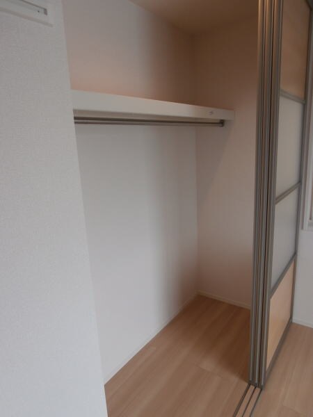  阪和線・羽衣線/和歌山駅 徒歩13分 2階 築7年