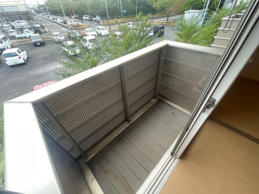  パインズコートⅡ