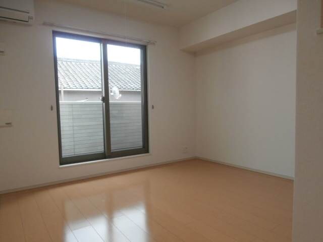  フォレスタ吹上