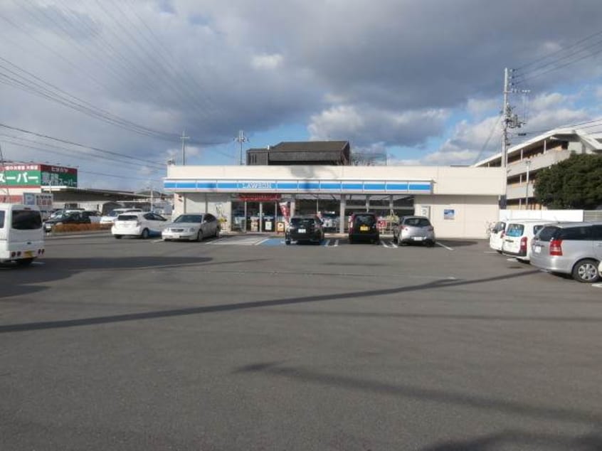 ローソン和歌山神前西店様(コンビニ)まで160m 和歌山電鉄貴志川線/神前駅 徒歩9分 1階 築1年