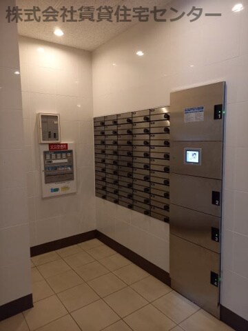  レジデンスヒルズ　ザ　ワカヤマ