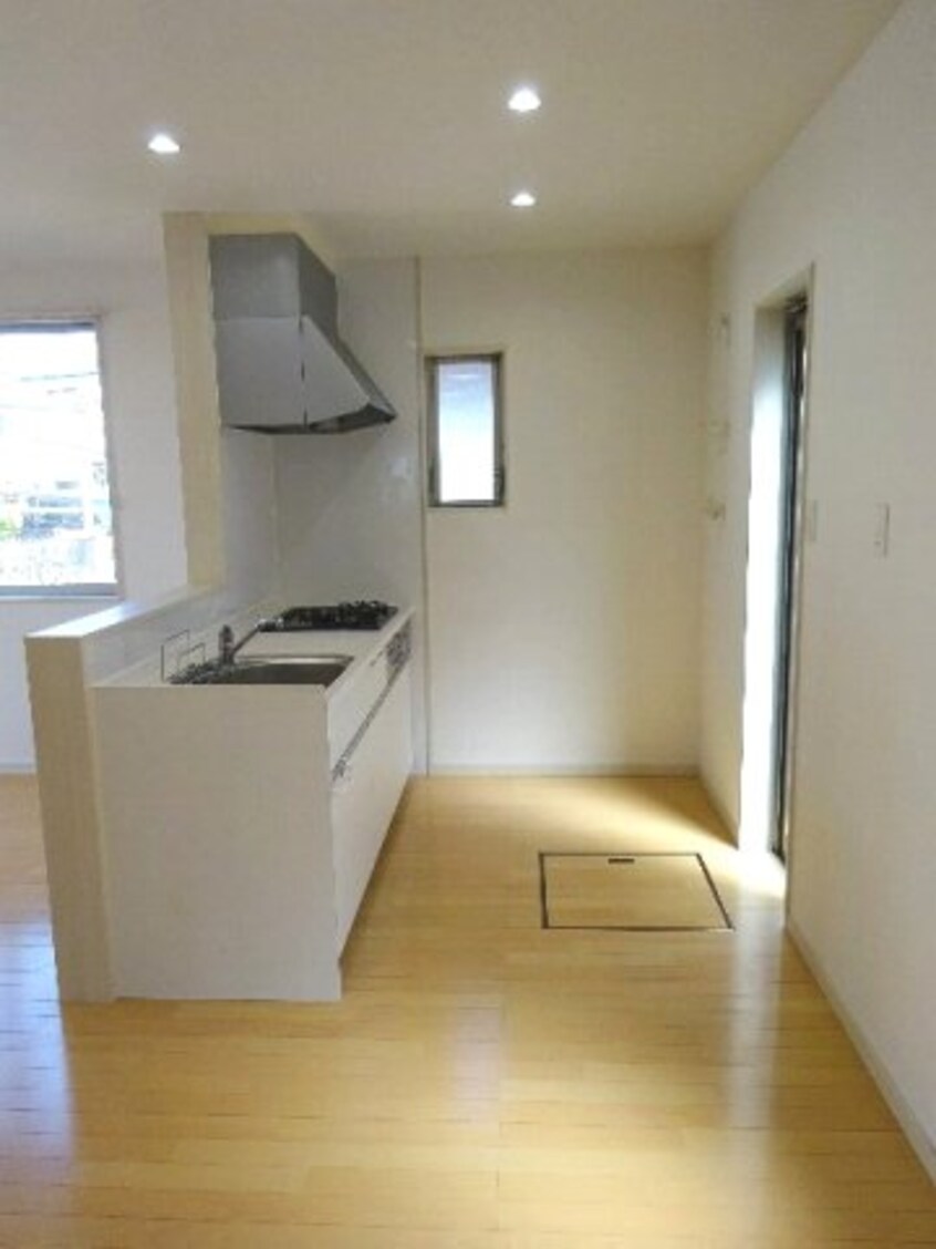  ラ・フェリオ有本