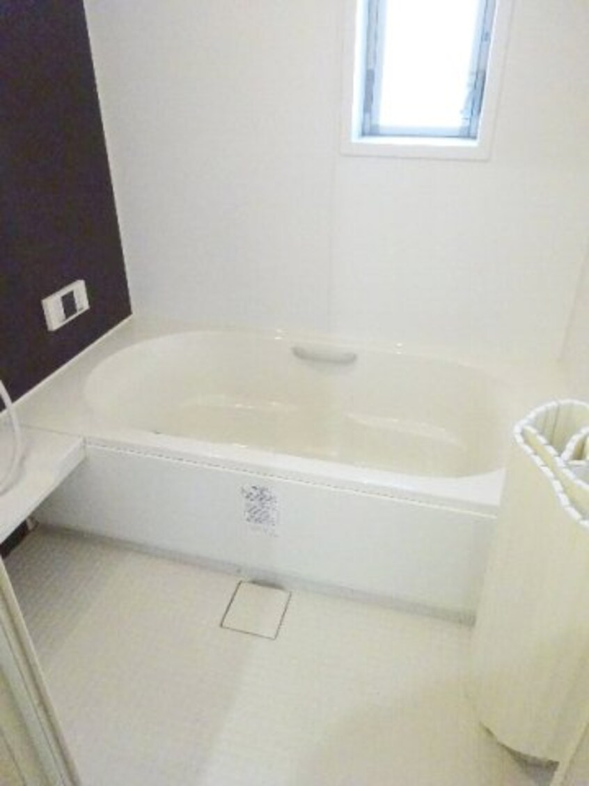  ラ・フェリオ有本