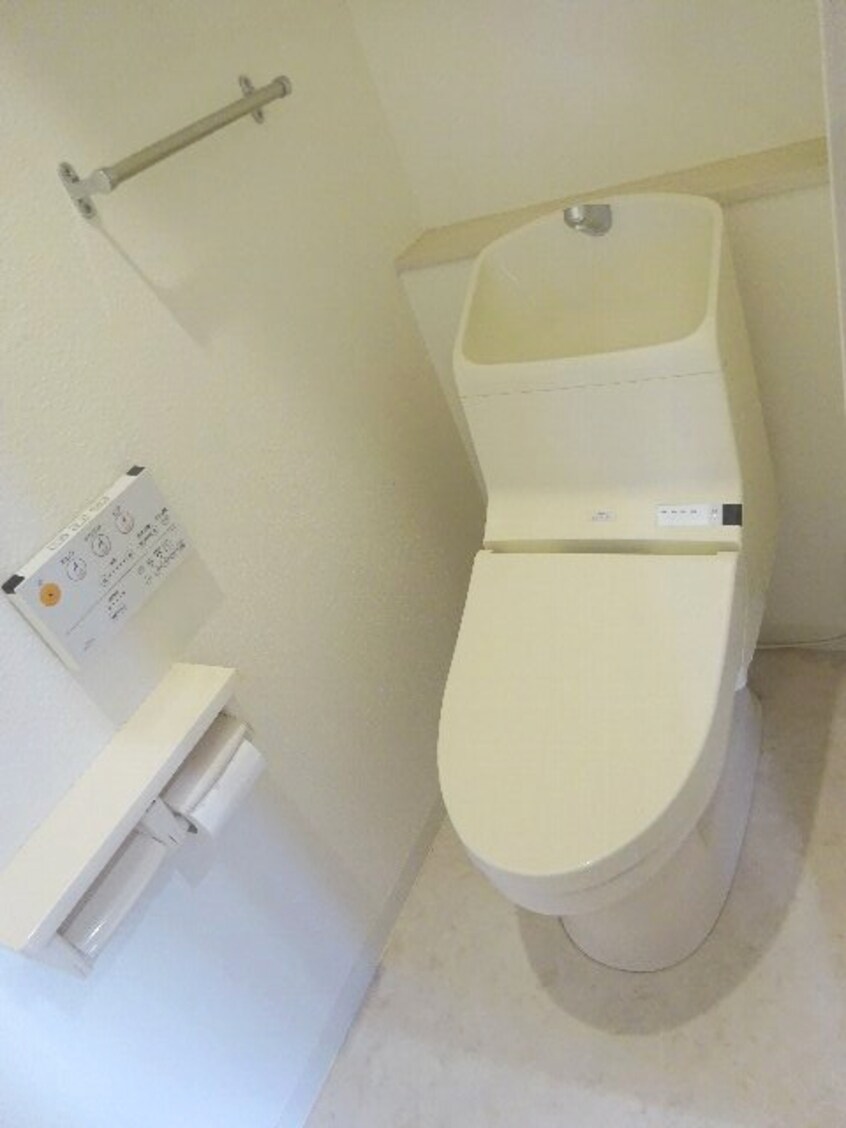  ラ・フェリオ有本