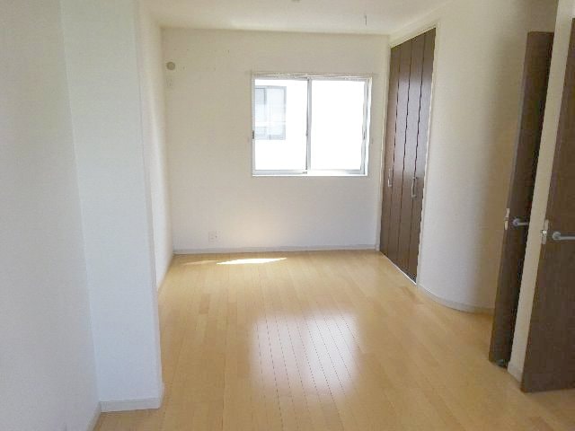  ラ・フェリオ有本