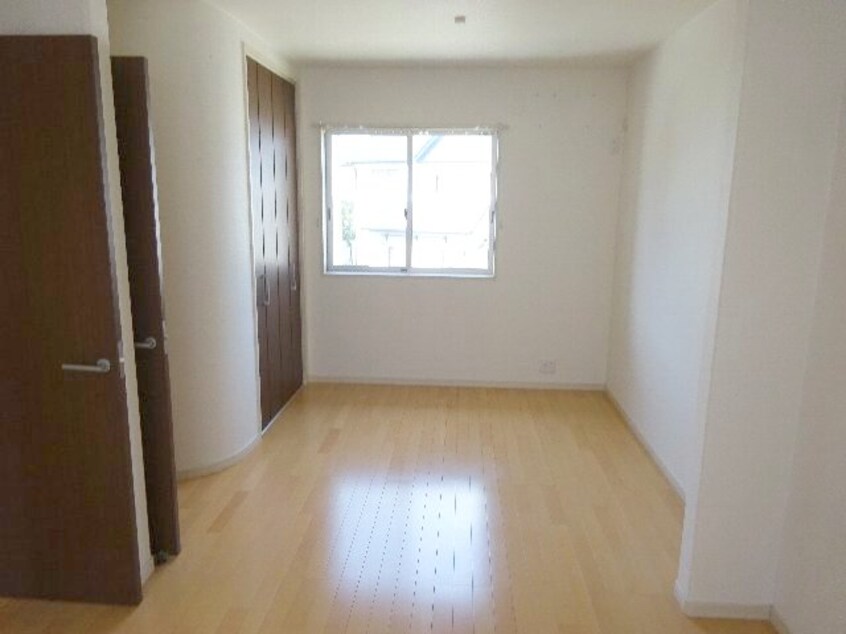  ラ・フェリオ有本