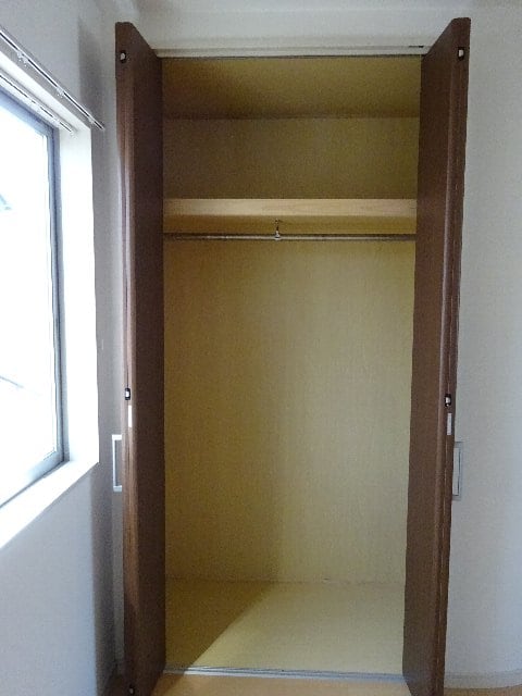  ラ・フェリオ有本