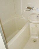  イーストアベニュー和歌山