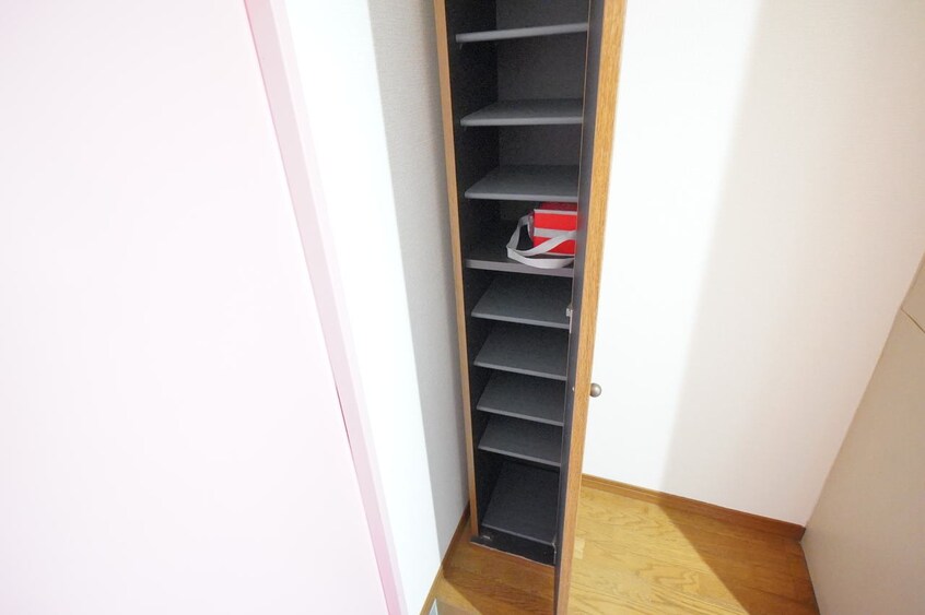  グランメール三葛