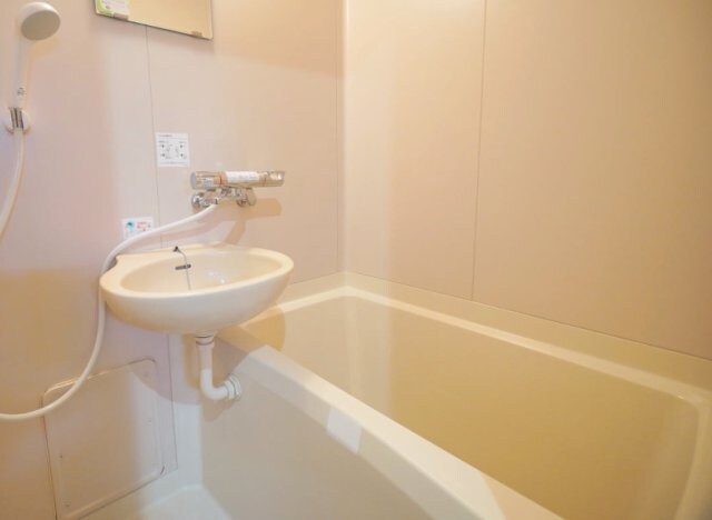  グランメール三葛