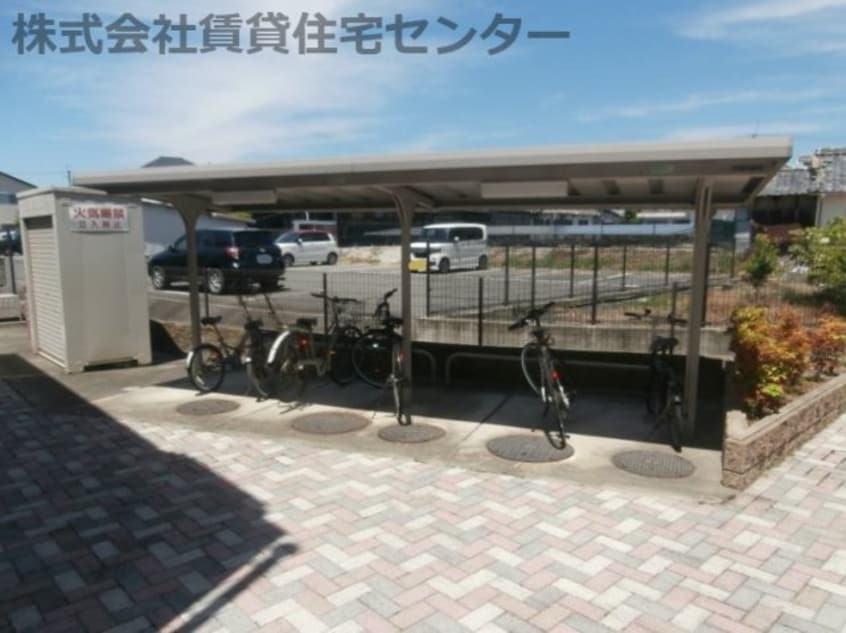  阪和線・羽衣線/紀伊駅 徒歩25分 1階 築16年