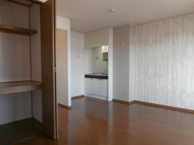  ガーデン・シャトレｉ 単身棟