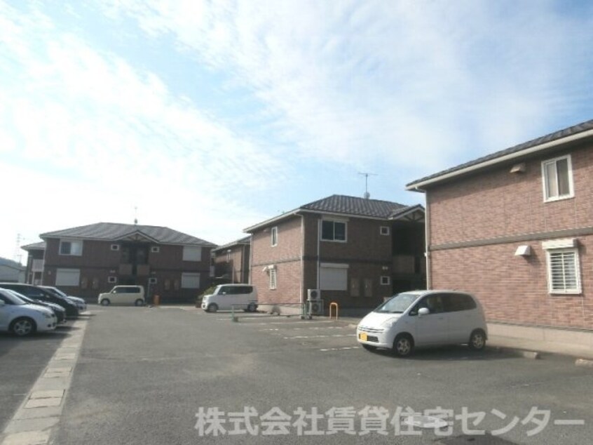  パイン テイル　Ａ棟