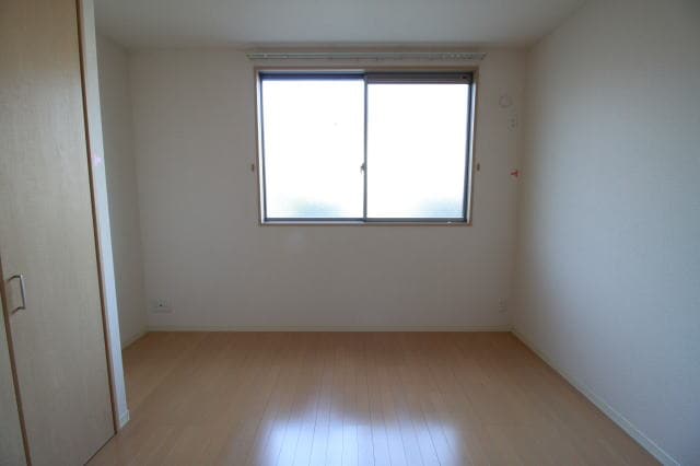 同仕様 シャーメゾンロイヤルヒルズⅡ