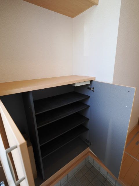 同仕様 シャーメゾンロイヤルヒルズⅡ