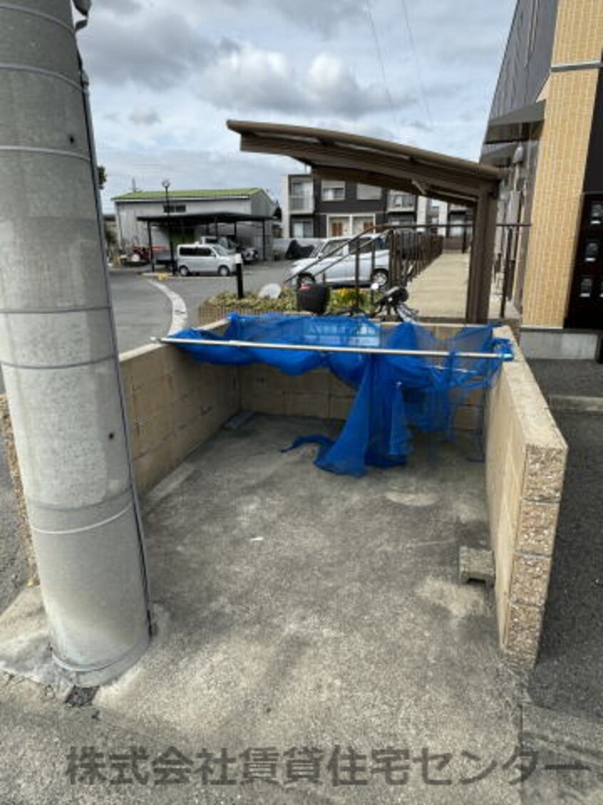  きのくに線・紀勢本線/紀三井寺駅 バス7分南小雑賀下車:停歩17分 1-2階 築17年