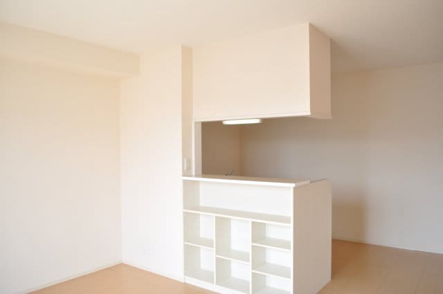  阪和線・羽衣線/紀伊中ノ島駅 徒歩32分 2階 築17年