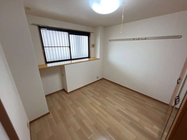  コムス・エルアール