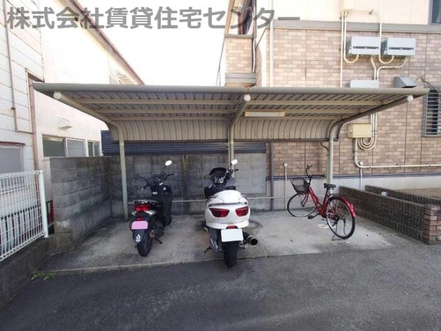  シャルム西ノ庄Ⅴ
