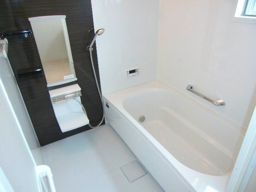  クラウンハイツ中島（１２１５３）