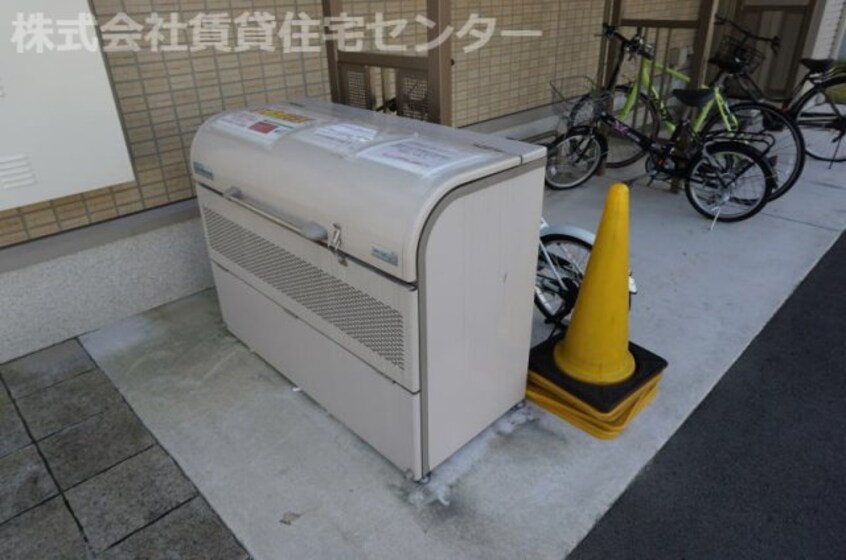  アネックス日前