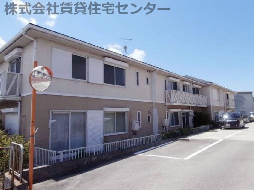  フレグランス巴