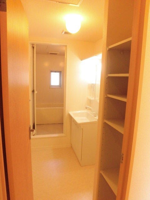 同仕様 シャーメゾン安原