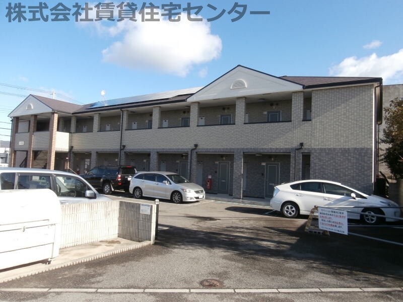  阪和線・羽衣線/和歌山駅 徒歩18分 1階 築18年