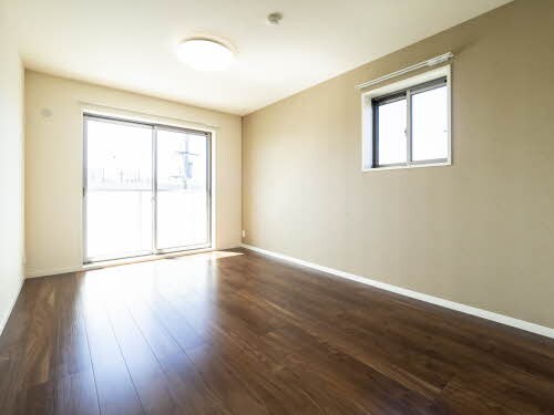  ベレオ和歌山駅東