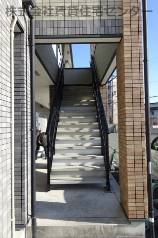  阪和線・羽衣線/和歌山駅 徒歩18分 2階 築19年