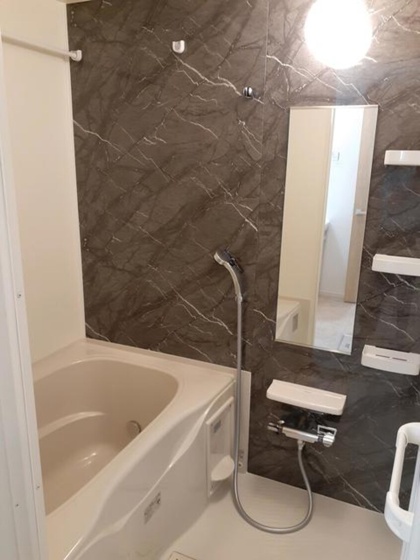  和歌山電鉄貴志川線/日前宮駅 徒歩17分 2階 築4年